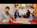 Download Lagu mijn zus is hier om ons te feliciteren: Mijn zus deed een voorstel dat ons choqueerde