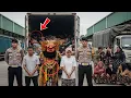 Download Lagu Mengerikan: 29 J.ASAD M.anusia di Dalam Truk dan Fakta Mengejutkan di Perbatasan | Kisah Nyata