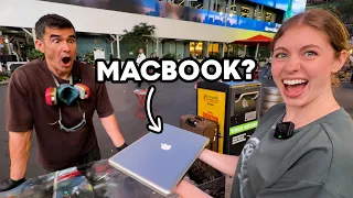 Asking a NYC Street Artist to Upgrade a MacBook