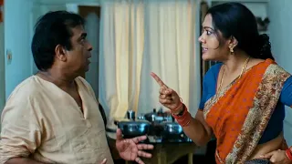 ब्रम्हानंदम अपनी बीवी का मार खाता है