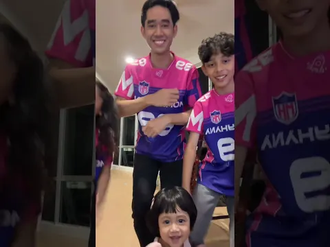 Ayana ajak joget
