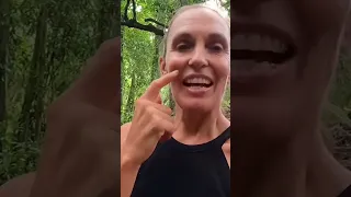 Daylight robbery Bali monkey forest #youtubeshorts