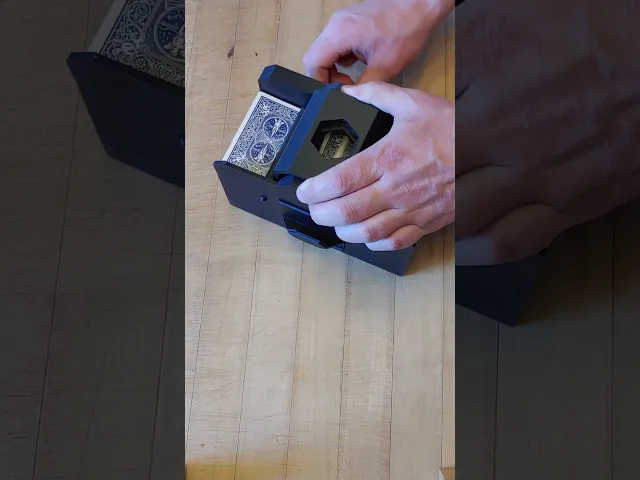 Hand Crank Card Shuffler (Fully printable) video thumbnail