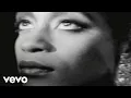 Download Lagu Regina Belle - Show Me the Way (Video)