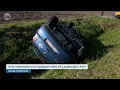 Download Lagu Auto ondersteboven in greppel naast de Langeweg in Axel - 112 Nieuws | Omroep ZVL