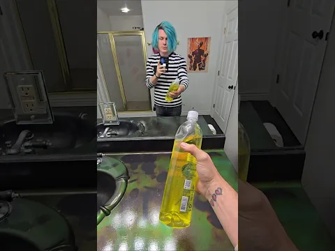 The moodring bathroom is real but my last video was fake 😂  Leave me questions for my next video!