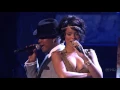 Download Lagu Rihanna feat. Ne Yo - Umbrella \u0026 hate that i love you live american music awards 2007