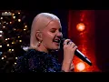 Anne-Marie - Kiss My (Uh Oh) (Top of the Pops Christmas 2021)