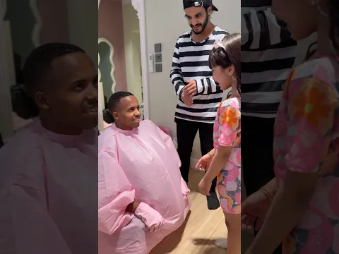 دجاجة كبيرة 😂😂