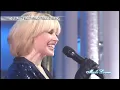 Kylie Minogue - I Should Be So Lucky (Live Music Lovers 18-12-2007)