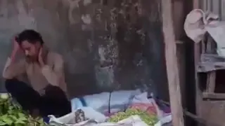 orang sedekah yg sangat sedih