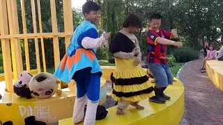 BADUT BADUT LUCI JOGET DJ APT THAILAND TERBARU ASYIK BANGET!!