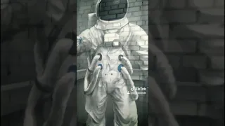 граффити космонавта под песню сектора Газа ой травушка 