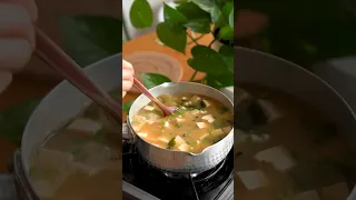 10 MINUTE MISO SOUP Anyone Can Make 