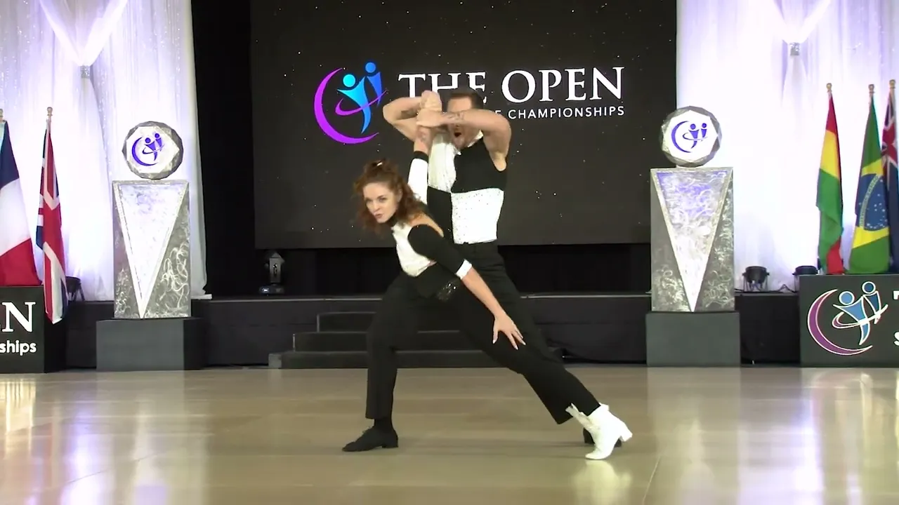 Sean McKeever and Alyssa Glanville - 5th place Classic - The Open 2023