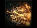 Never Melting Down (feat. Emily Rivers) - Oliver Wells