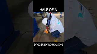 Watch the build of a performance catamaran #odiseacatamarans #performanceboats #welding #boatbuild