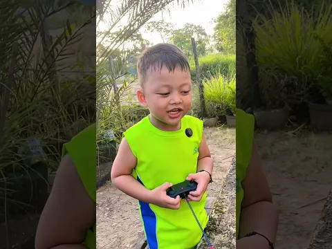 mobil mewah orang kaya dan kapal butut orang miskin !