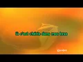 C'est chelou - Zaho | Karaoke Version | KaraFun