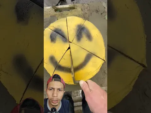 Emot Senyum Kuning‼️