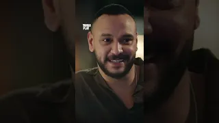 أنا عندك في البيت بعمل إيه باخد مقاساتك 