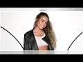 Sommer Ray Strikes A Sexy Pose Showcases Curves At The Beach