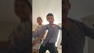 انا عايز كلوتي         دندنها