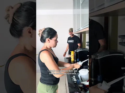 Ela tá errada