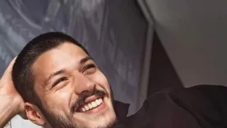 اروع صور للممثل كوبيلاي اكا جيلاسون على اغنية الحفرة في غمازتيك 