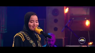                                         ليحب صلاحو دندنها