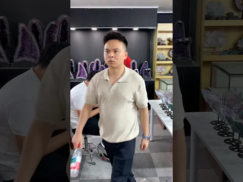 POV: when you get old and realize you need glasses for everything #funnycrystalseller