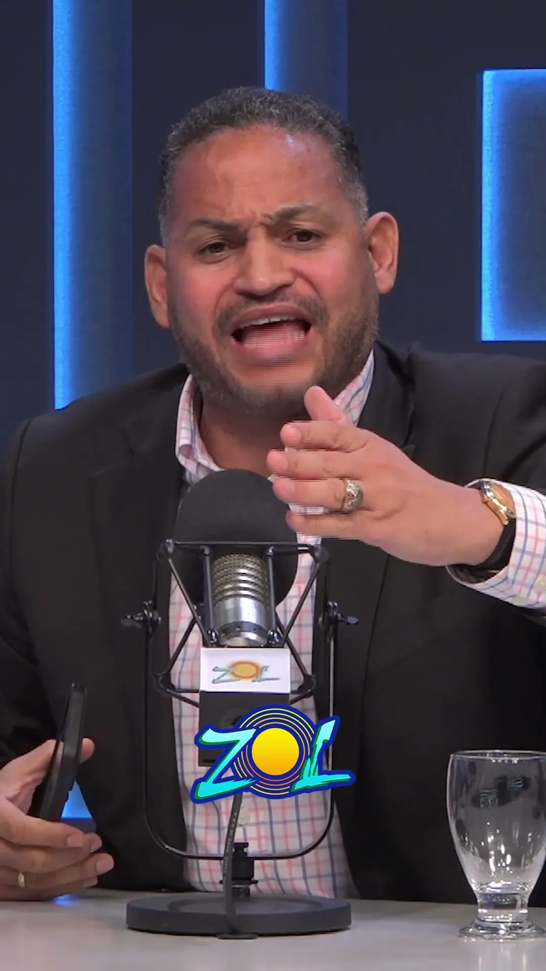 VIOLACION DE LOS CODIGOS DE GUERRA