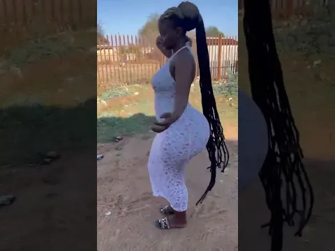 🍑 her_majesty_sa