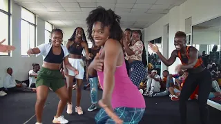 tega starr u0026 mr eazi french kiss angelnyigu choreography