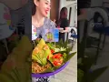 Wes tuek ulang tahun isin-isini