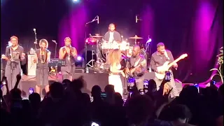 Kim - Je fonds - Lotus Tour