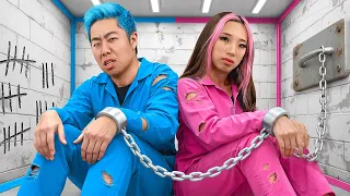 ١٠٠ ساعة عالق في غرفة صغيرة مع زوجتي 