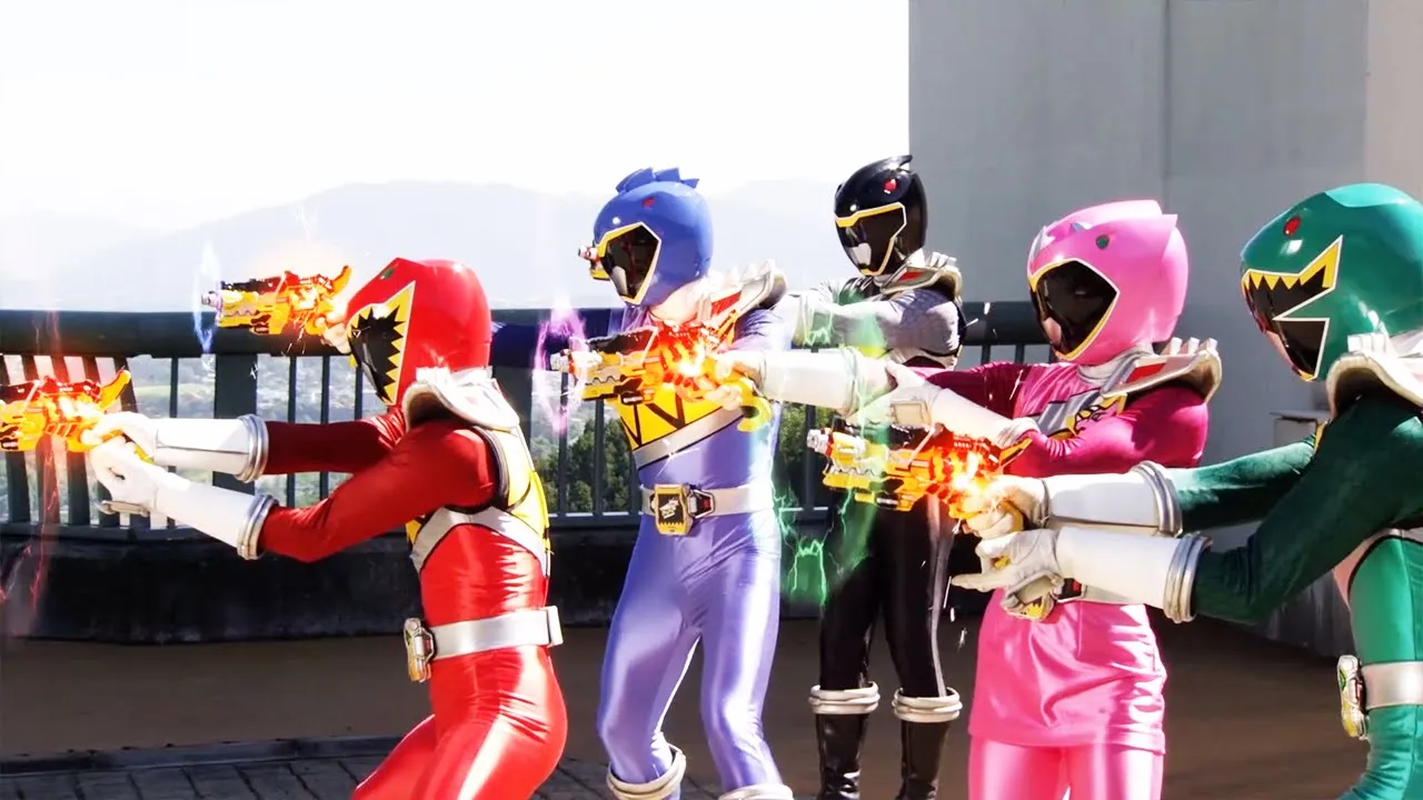 Power Rangers para Crianças | Dino Super Charge | Melhores Momentos do Herói!