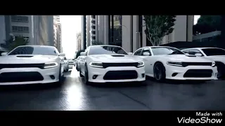 هاي اغنيه سعوديا مع سيارات حديثا اغنيه زلزلة لا تنسا لايك والاشتراك وتفعيل الجرس ان شاء الله تعجبكم دندنها
