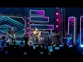 Halkat Jawani (Heroine) | Sukriti Kakar live