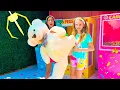 Download Lagu Настя и Эвелина помогают друг другу как лучшие подруги