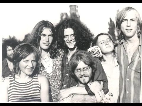 BE HIPPIE Made in Poland (Trailer german)