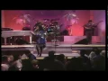 Martha  Reeves  --  Nowhere  To  Run  [[  Official   Live  Video  ]]  HD