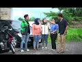 Download Lagu BOS MUDA PURA2 JADI OJOL KETEMU MANTANNYA YG BARU PULANG JADI TKW BELI RUMAH MALAH DIRENDAHKAN Tapi. Download Lagu BOS MUDA PURA2 JADI OJOL KETEMU MANTANNYA YG BARU PULANG JADI TKW BELI RUMAH MALAH DIRENDAHKAN Tapi.