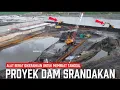 Lagu ALAT BERAT DIKERAHKAN UNTUK MEMBUAT TANGGUL YANG JEBOL PROYEK DAM SRANDAKAN  25 November 2025