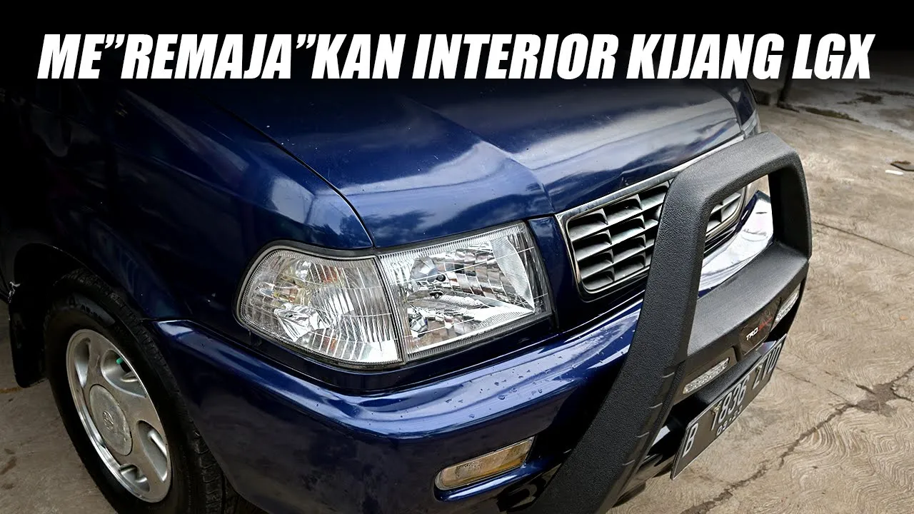 Kijang Krista 2002 Automatic Bensin 120rb KM / tgn 1 dari baru Pajak hidup Interior bludru masih kin. 