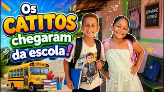 OS CATITOS CHEGARAM NA ESCOLA 