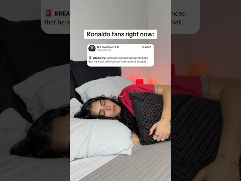 Ronaldo fans vs Messi fans right now