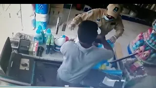 حرامي لابس بدله ارامكو شوفوا ايش سوى 