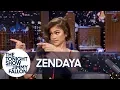 Download Lagu Zendaya Shows One of Her and Zac Efron's Trapeze Fails for The Greatest Showman